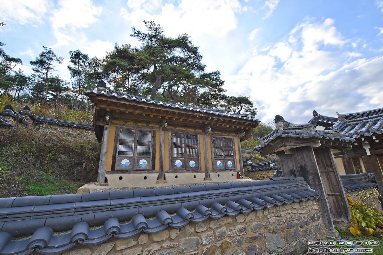 Gwiae Traditional House Yeongcheon Экстерьер фото