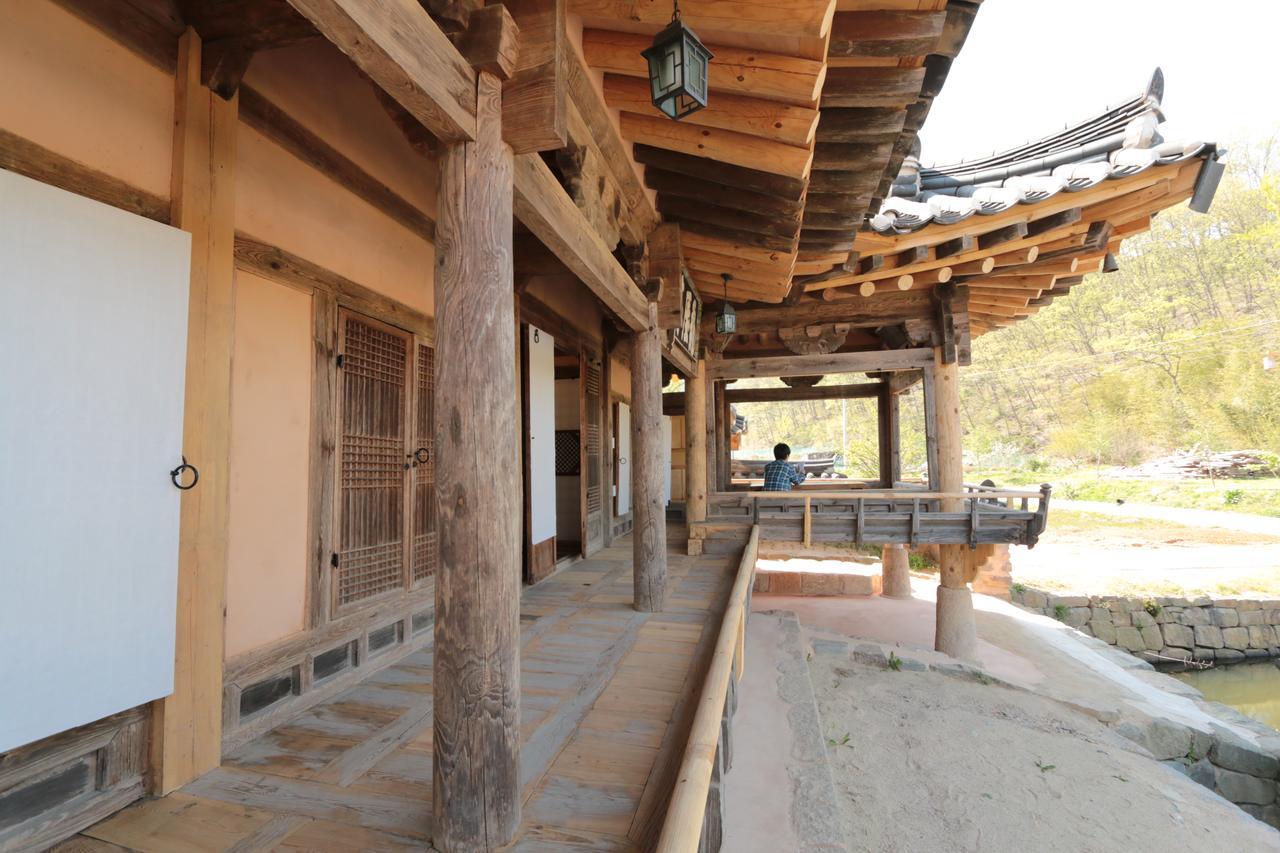 Gwiae Traditional House Yeongcheon Экстерьер фото